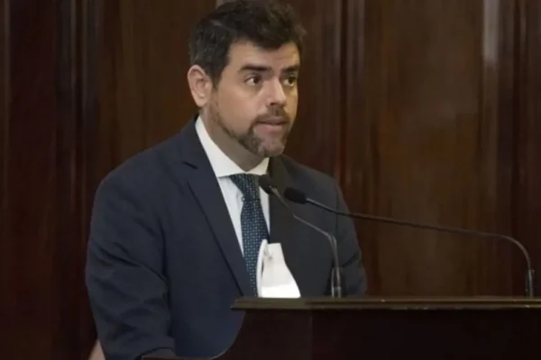 Pedro Caminos: “La decisión de prohibir la difusión de los audios de Karina Milei es un claro caso de censura previa”