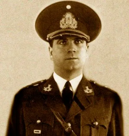 José León Suárez